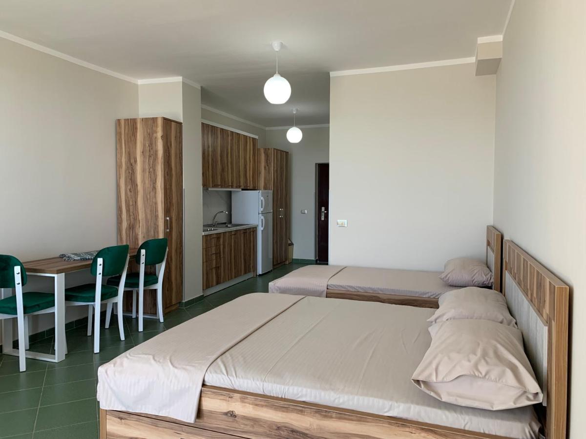 Eri Apartments 4 Шенджин Экстерьер фото