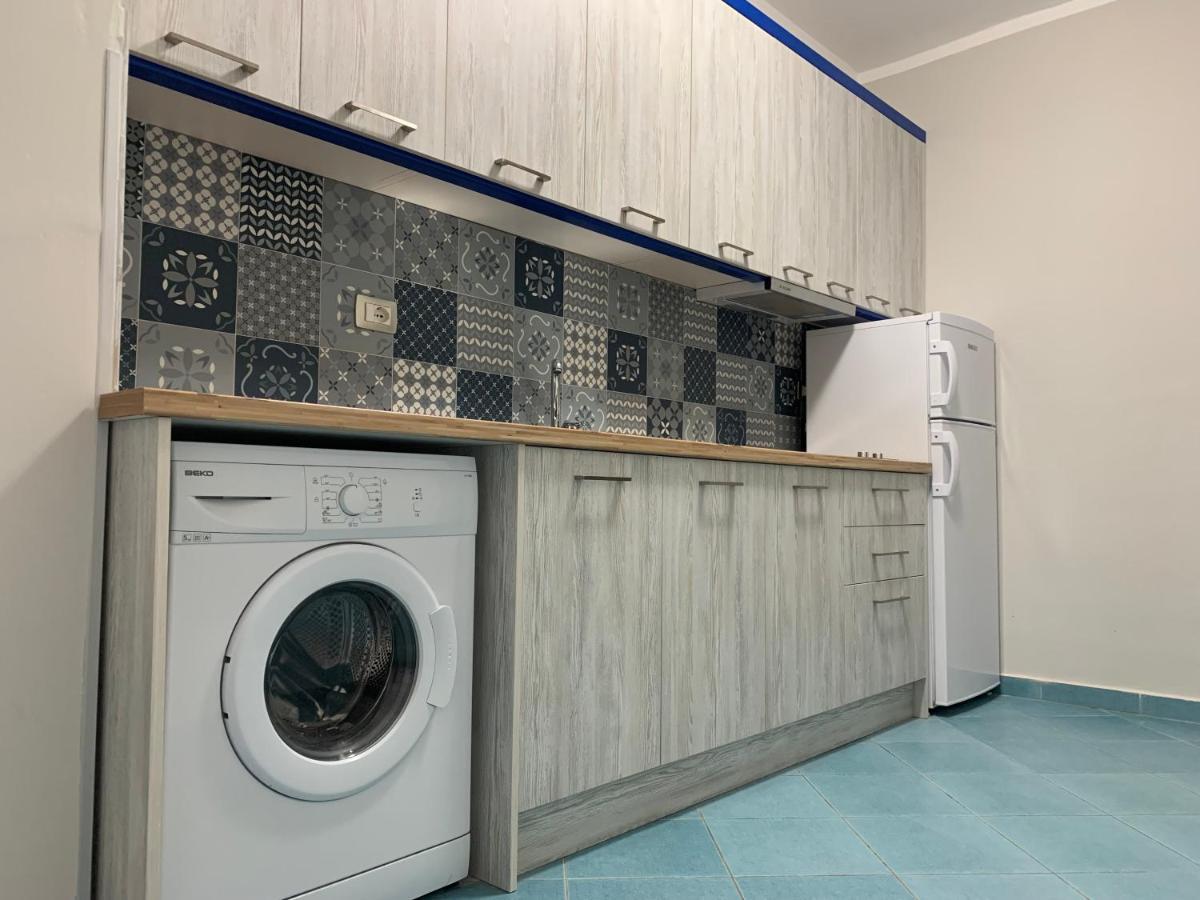 Eri Apartments 4 Шенджин Экстерьер фото